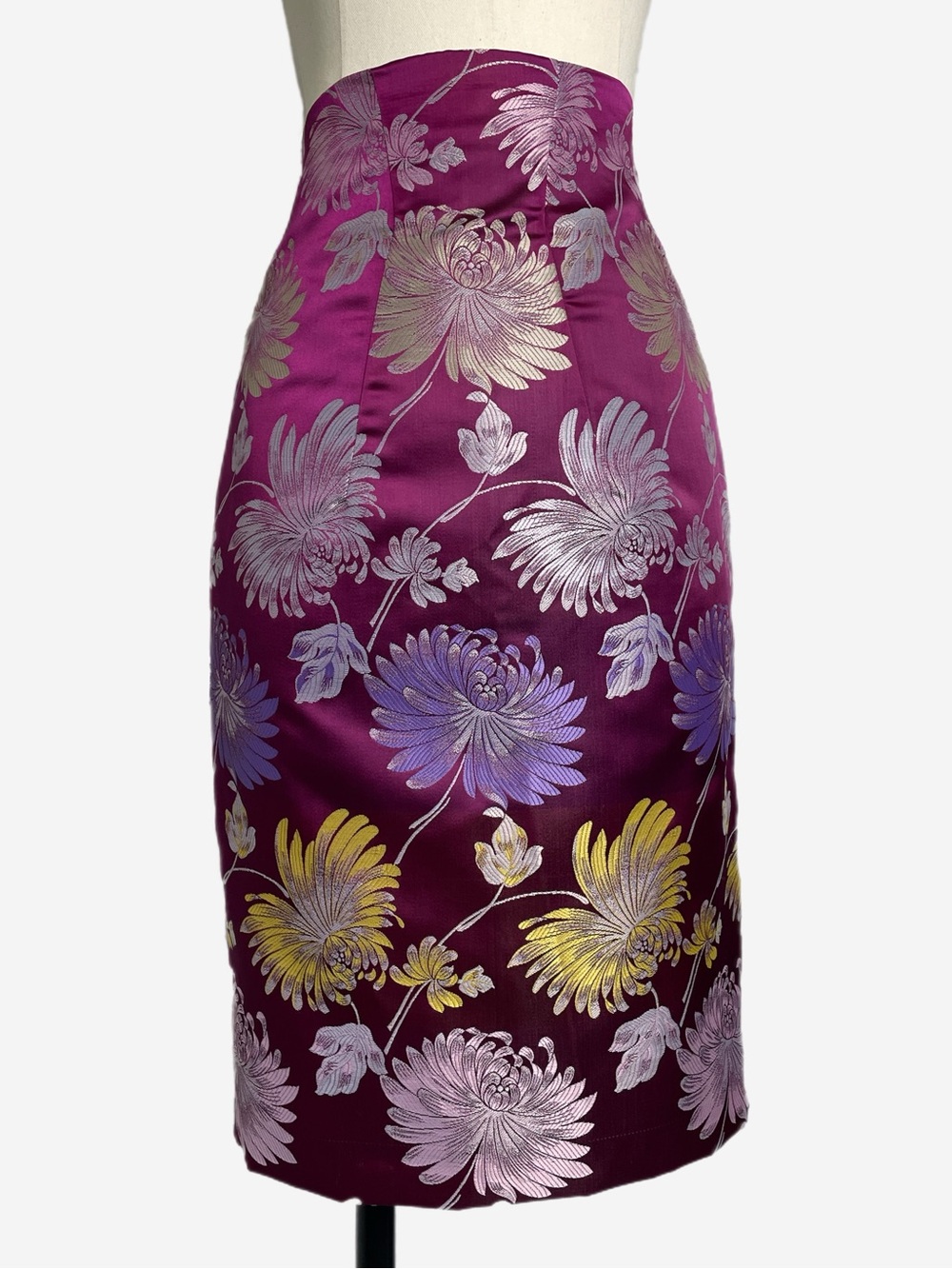 Vintage 90s Vivienne Tam Pink satin floral jacquard double zip midi skirt XS